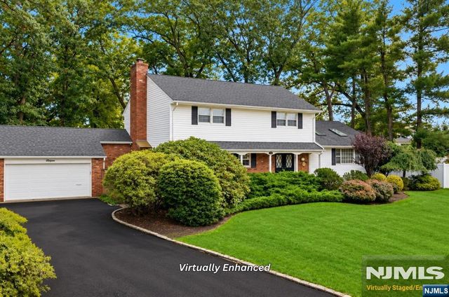 11 Merritt Drive, Oradell, NJ 07649
