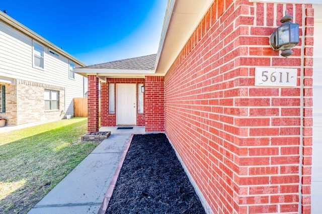 5611 Tidewater Drive, Houston, TX 77085