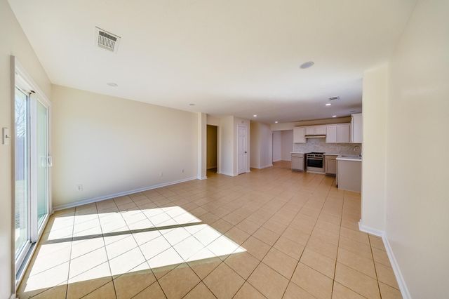 5611 Tidewater Drive, Houston, TX 77085