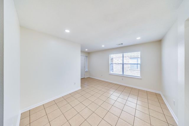 5611 Tidewater Drive, Houston, TX 77085