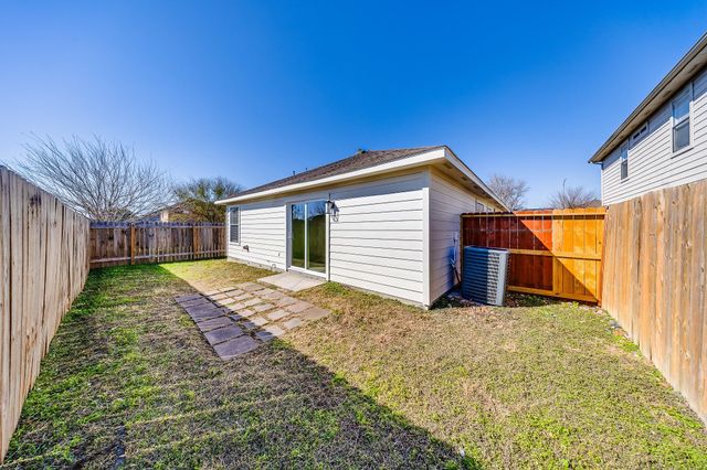 5611 Tidewater Drive, Houston, TX 77085