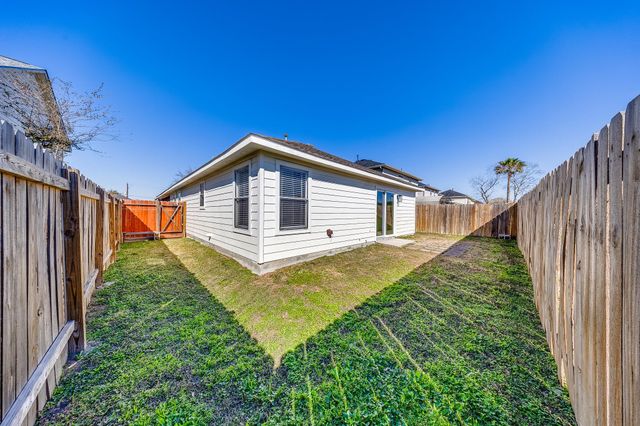 5611 Tidewater Drive, Houston, TX 77085