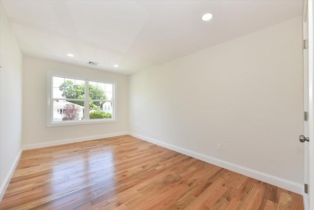 135 Duncan Road, Hempstead, NY 11550