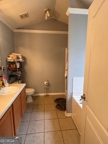 30 Oakbrook Lane, Covington, GA 30016