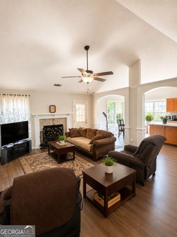 30 Oakbrook Lane, Covington, GA 30016