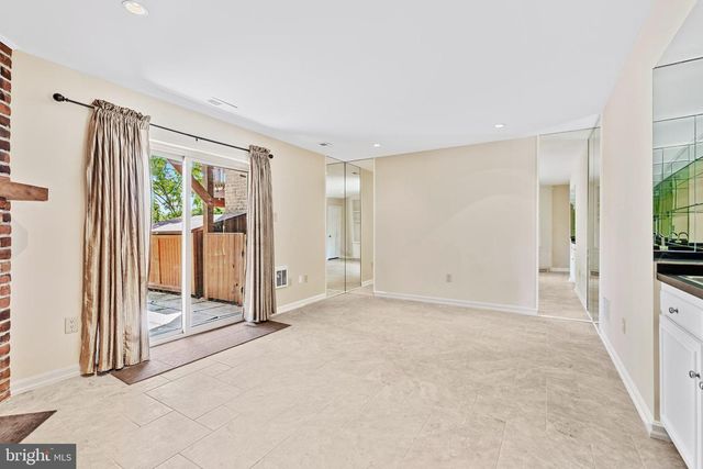 76 ENGLISH RUN CIR, Sparks Glencoe, MD 21152