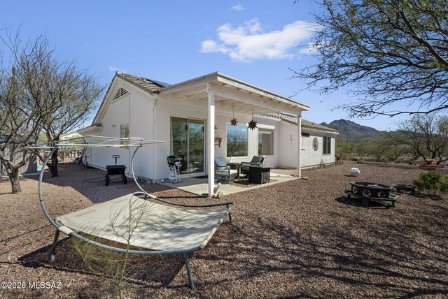 1848 Rosalia Court, Rio Rico, AZ 85648