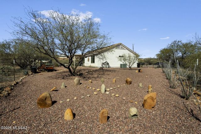 1848 Rosalia Court, Rio Rico, AZ 85648