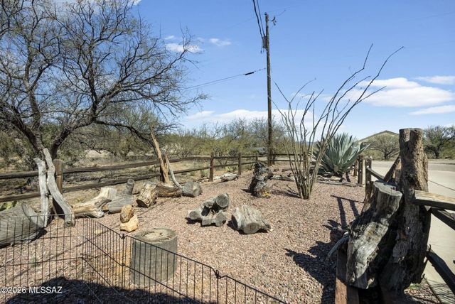 1848 Rosalia Court, Rio Rico, AZ 85648