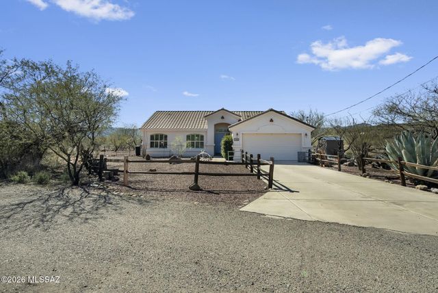 1848 Rosalia Court, Rio Rico, AZ 85648