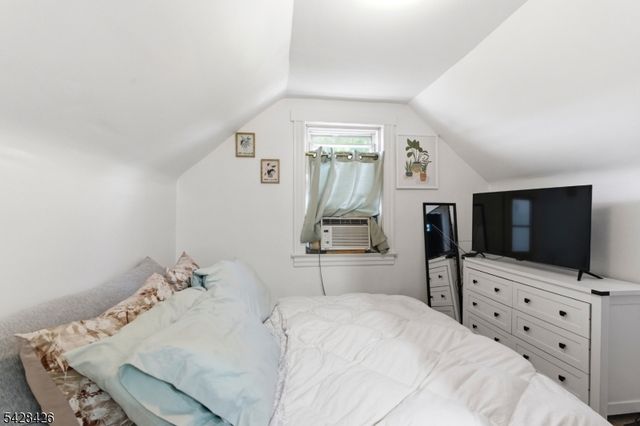 107 Mount Prospect Ave, Clifton City, NJ 07013