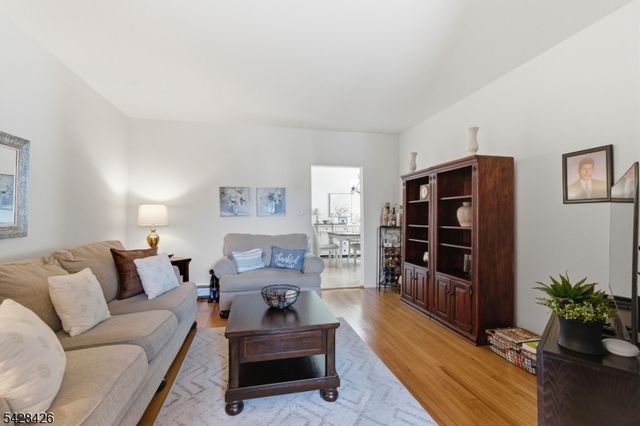 107 Mount Prospect Ave, Clifton City, NJ 07013