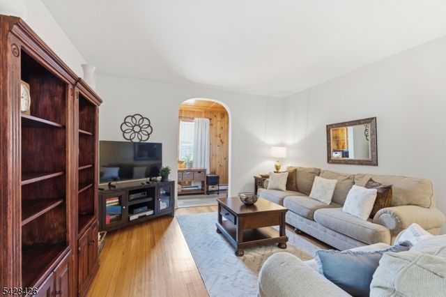 107 Mount Prospect Ave, Clifton City, NJ 07013