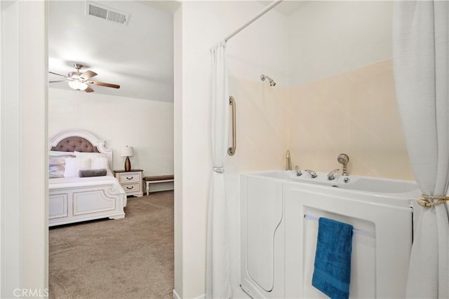 212 Hoch Way, Hemet, CA 92545