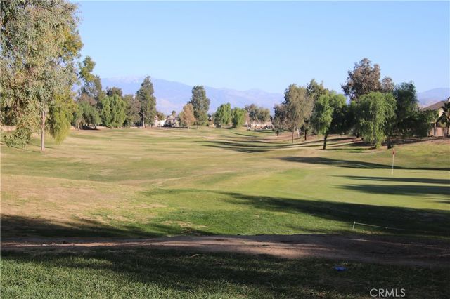 212 Hoch Way, Hemet, CA 92545