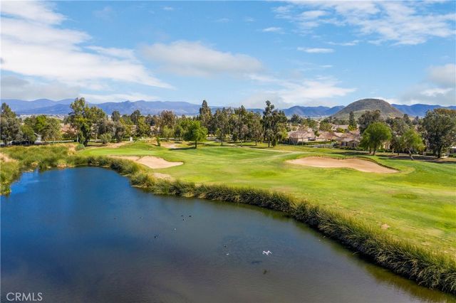 212 Hoch Way, Hemet, CA 92545