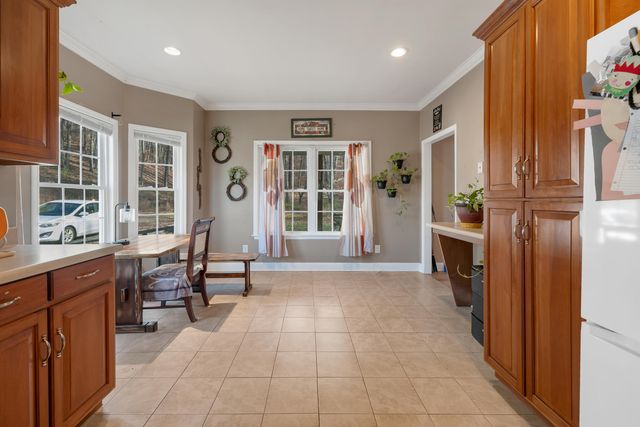 863 Owl Hollow Road, Mcdonald, TN 37353