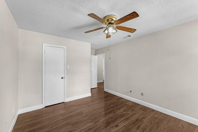11319 Briar Forest Drive, Houston, TX 77077