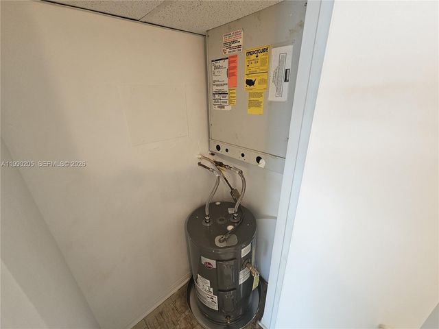 3020 Marcos Dr S310, Aventura, FL 33160