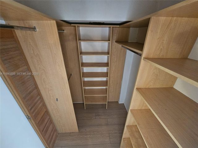 3020 Marcos Dr S310, Aventura, FL 33160