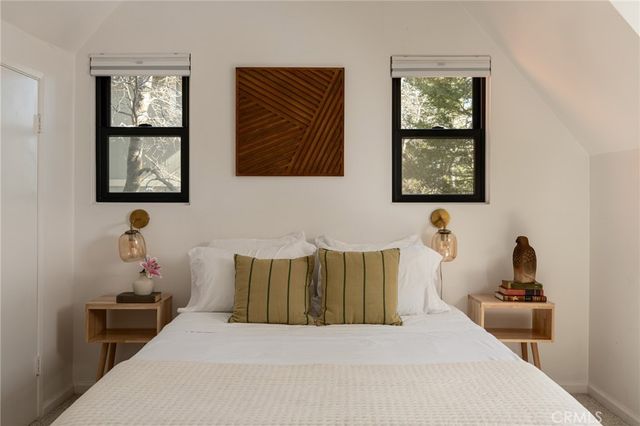 28989 Palisades, Lake Arrowhead, CA 92352