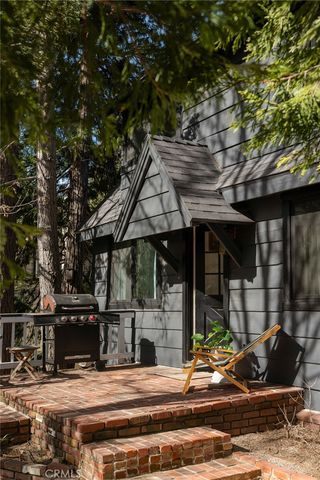 28989 Palisades, Lake Arrowhead, CA 92352