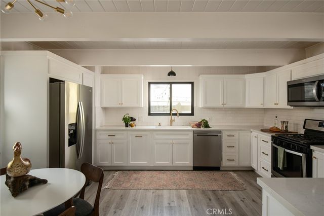 28989 Palisades, Lake Arrowhead, CA 92352