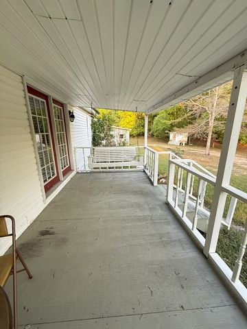 212 Man Hall Rd, Dothan, AL 36305