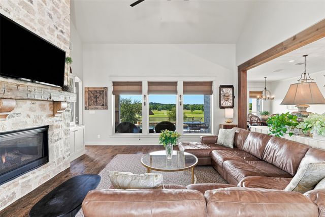 1245 Crown Valley Drive, Weatherford, TX 76087