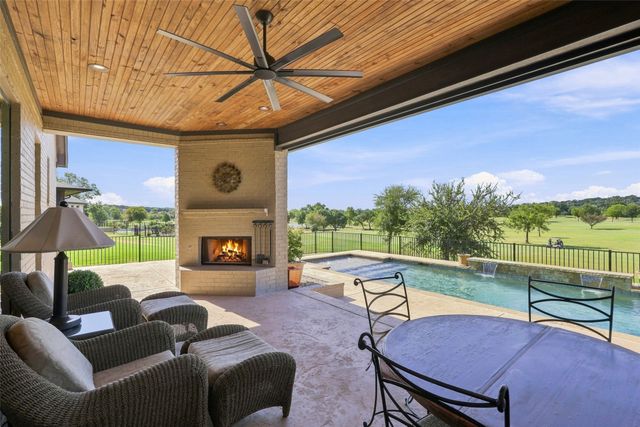1245 Crown Valley Drive, Weatherford, TX 76087