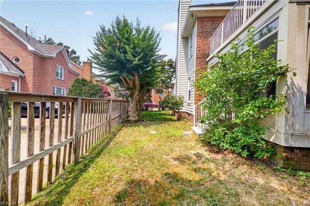 1705 Pilgrims MEWS, Virginia Beach, VA 23455