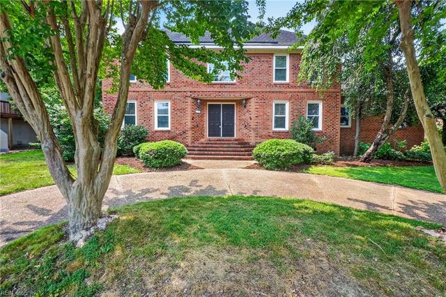 1705 Pilgrims MEWS, Virginia Beach, VA 23455