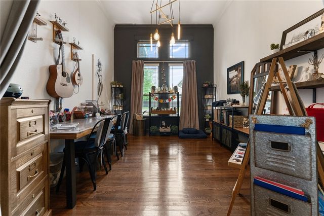 1706 NE Chaucer Street, Bentonville, AR 72712
