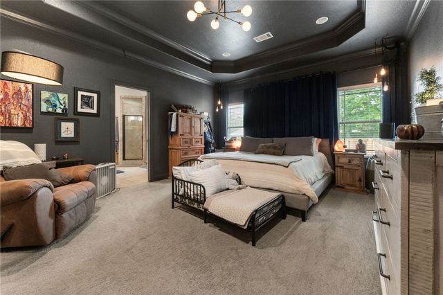 1706 NE Chaucer Street, Bentonville, AR 72712