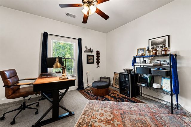 1706 NE Chaucer Street, Bentonville, AR 72712