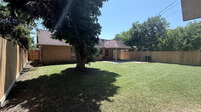 10425 Chambers Street, Houston, TX 77034