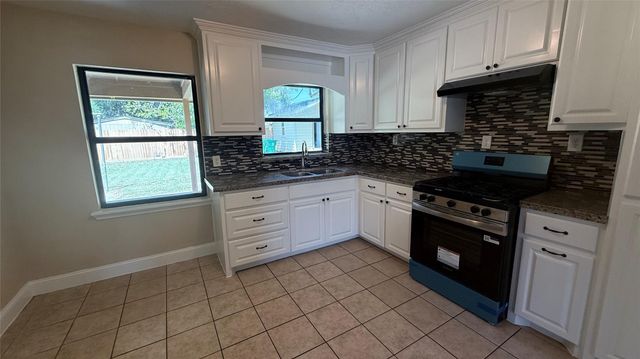 10425 Chambers Street, Houston, TX 77034