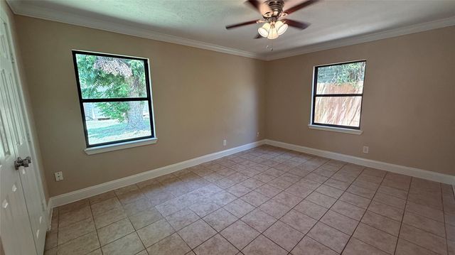 10425 Chambers Street, Houston, TX 77034