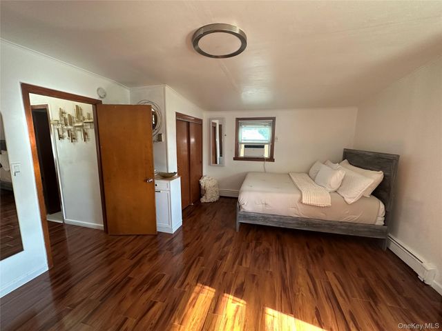 43 Malone Street, Hicksville, NY 11801