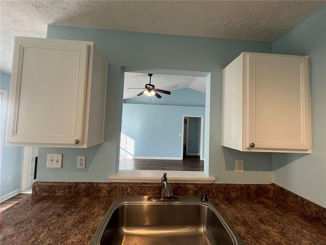 1431 Solomon Drive, Winder, GA 30680