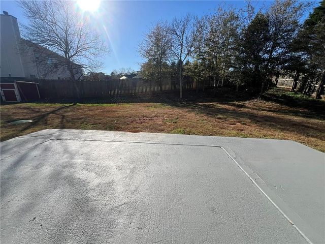 1431 Solomon Drive, Winder, GA 30680