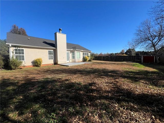 1431 Solomon Drive, Winder, GA 30680