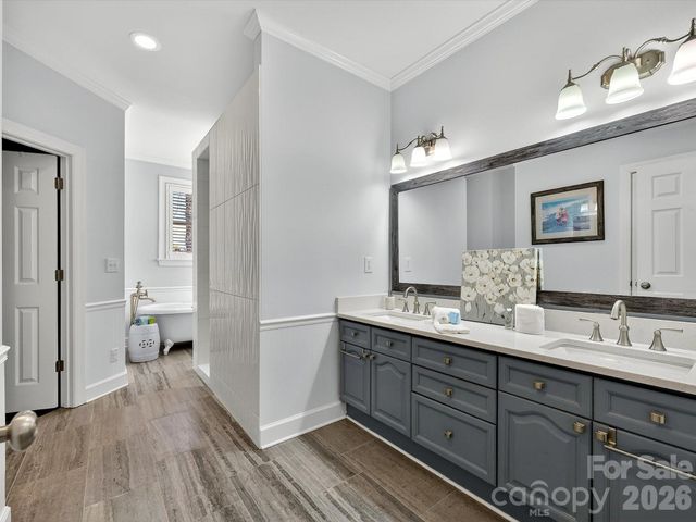 6122 Highview Road, Matthews, NC 28104