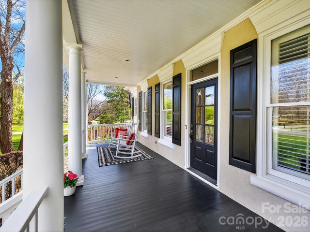 6122 Highview Road, Matthews, NC 28104