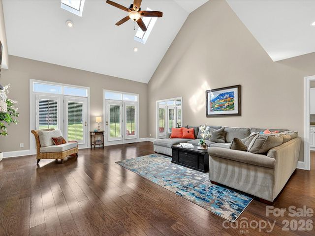 6122 Highview Road, Matthews, NC 28104