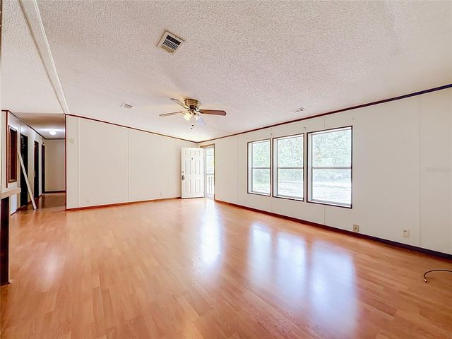 9129 COUNTY ROAD 44, Leesburg, FL 34788