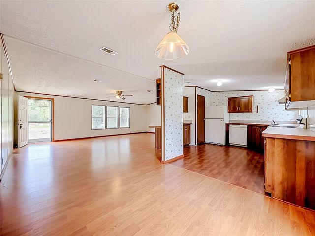 9129 COUNTY ROAD 44, Leesburg, FL 34788