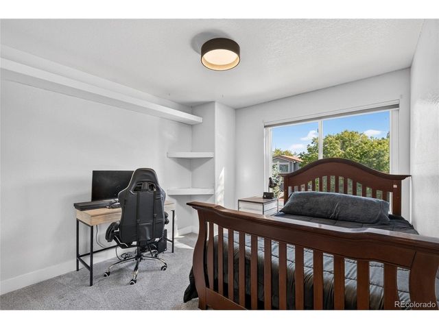 9193 Roadrunner Dr, Highlands Ranch, CO 80129