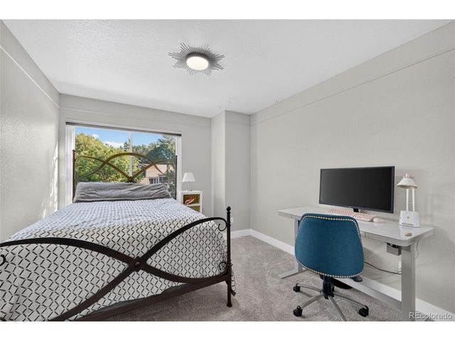 9193 Roadrunner Dr, Highlands Ranch, CO 80129