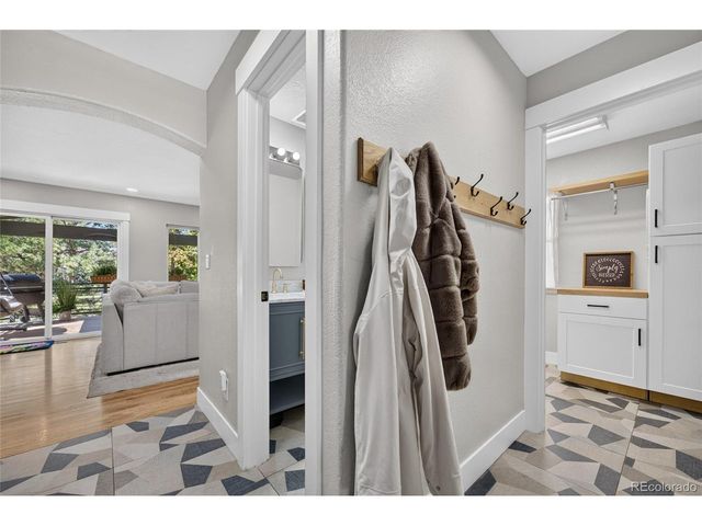 9193 Roadrunner Dr, Highlands Ranch, CO 80129